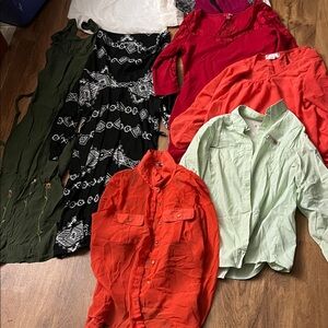Lot of 8 Women’s Tops/Dresses Long Sleeve L Charlotte Russe, Columbia